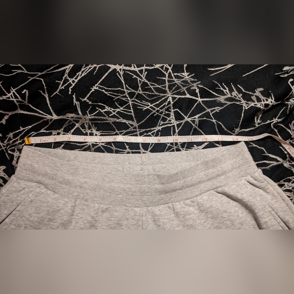 PUMA Ladies Grey Joggers - Picture 9 of 9